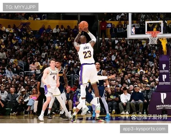 官方报告确认湖人掘金战关键误判 里夫斯获利罚球改写比赛结局